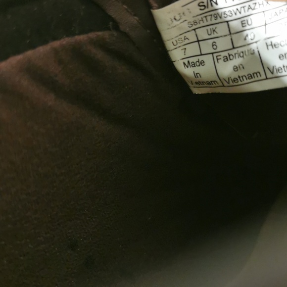 Ugg Australia Biltmore Chukka Men's Black Waterproof Boots - Picture 8 of 10